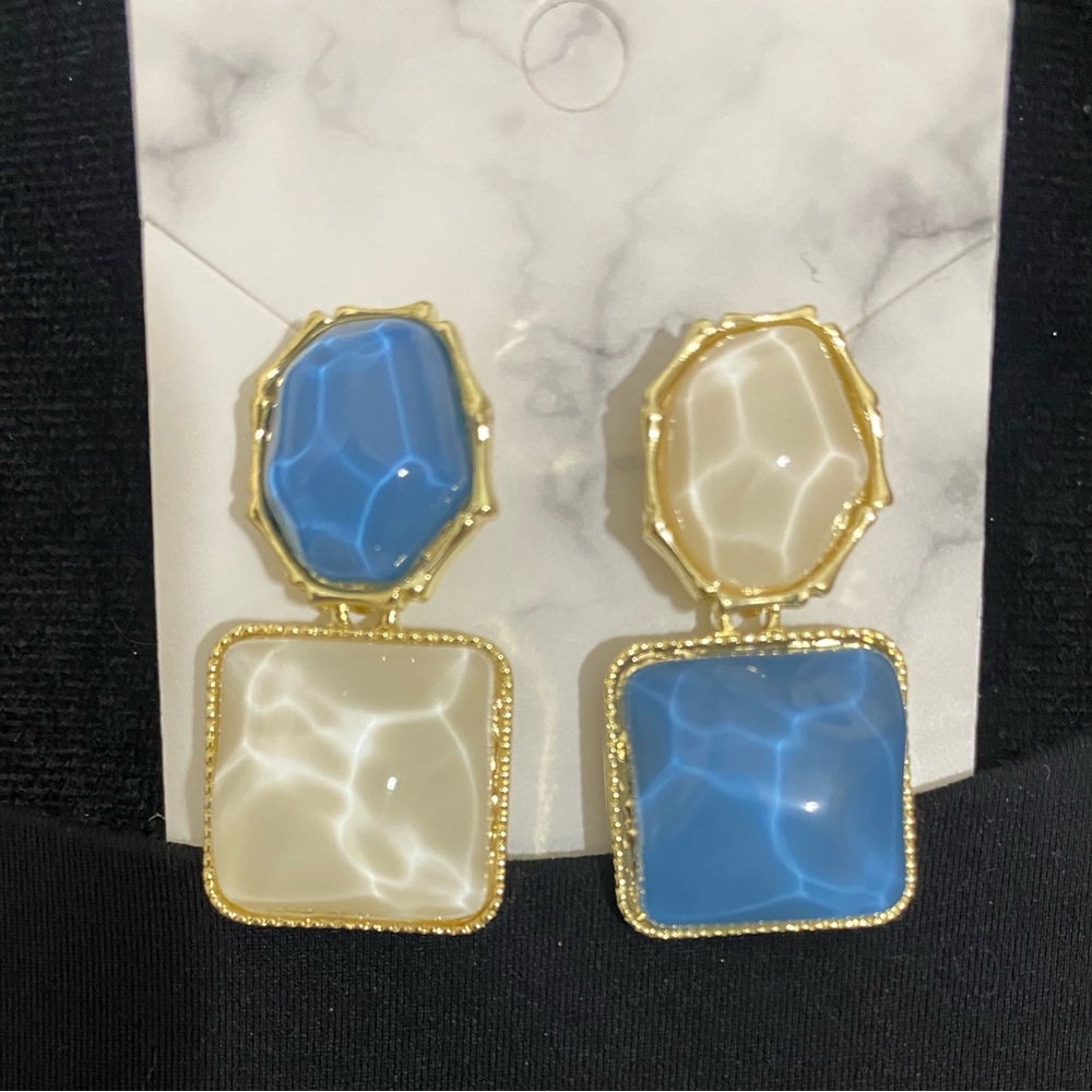 Elegant Blue and Cream Geometric Earrings